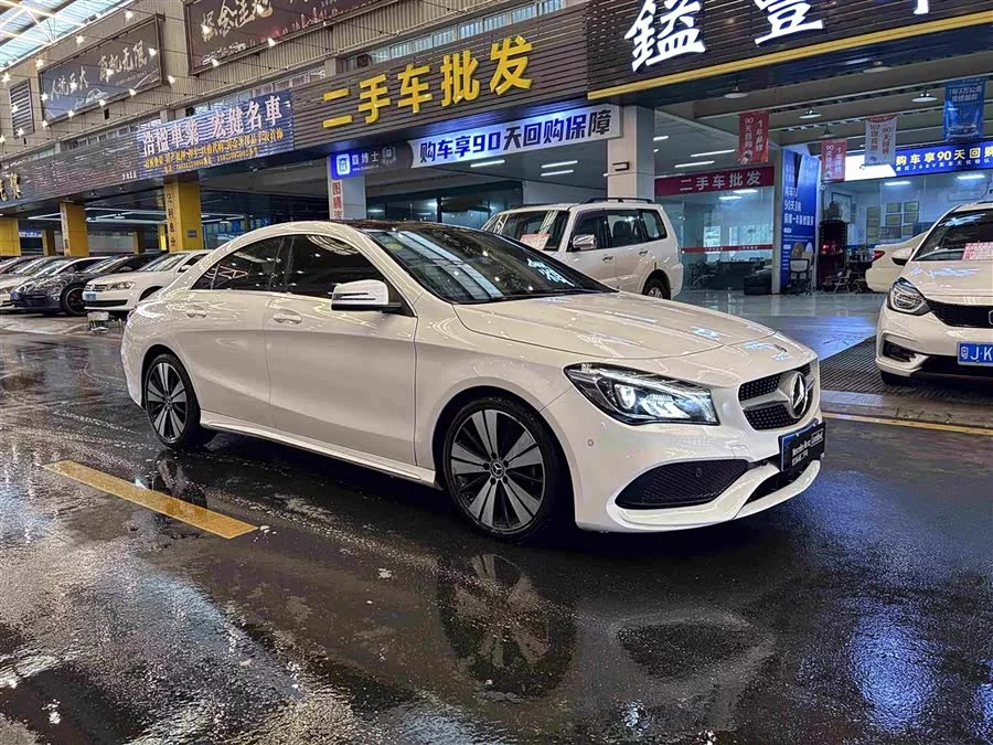 Mercedes-Benz CLA