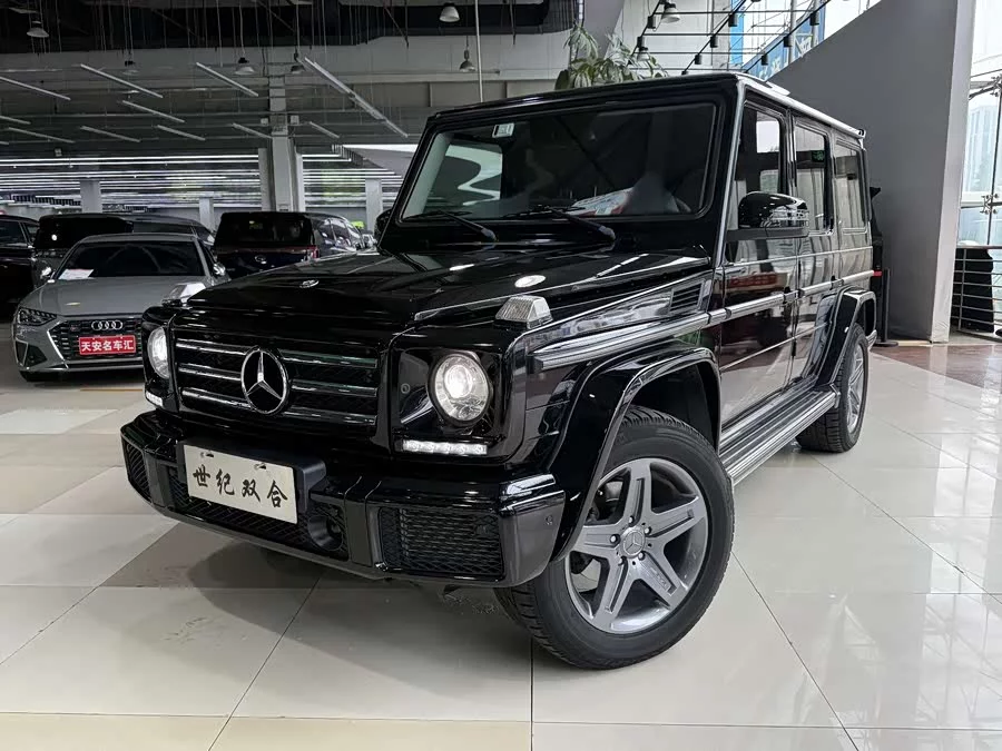 Mercedes Benz G-rated