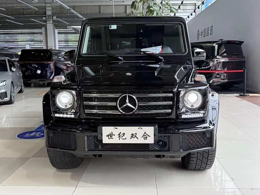 Mercedes Benz G-rated