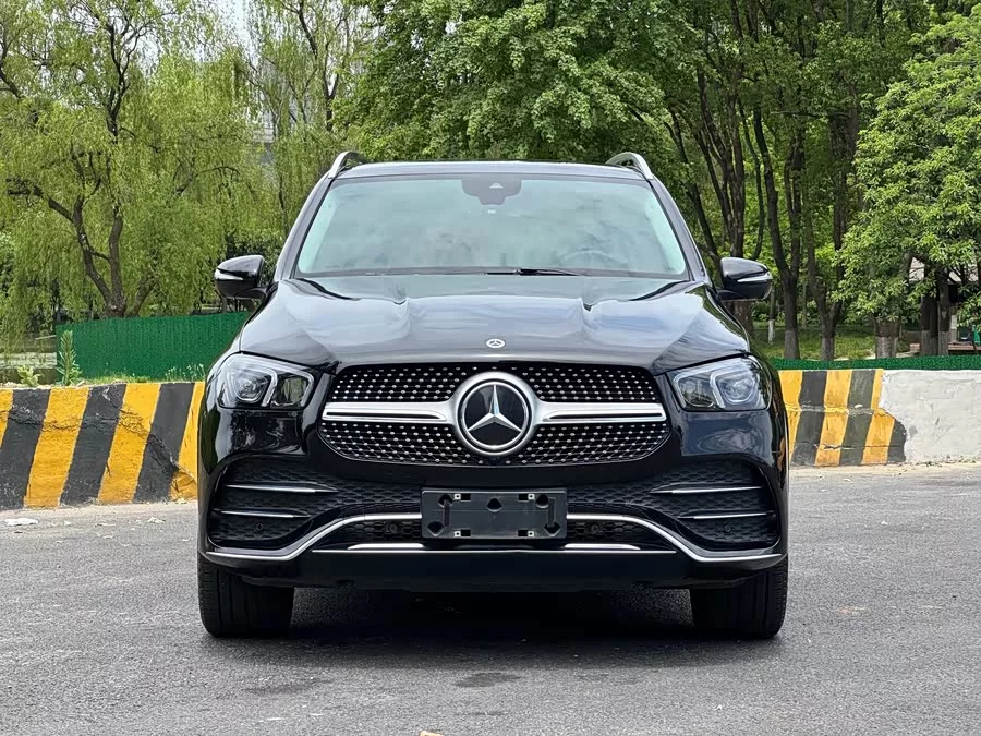 Mercedes Benz GLE (Imported)