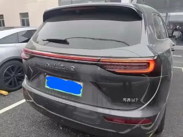 AITO Wenjie M7