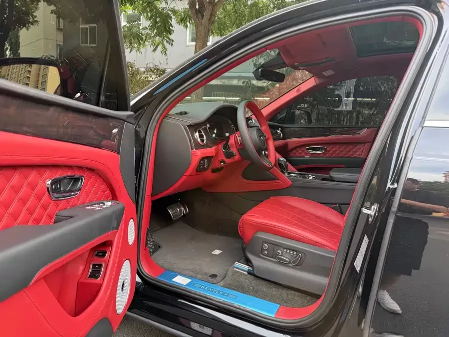 Bentley Bentayga