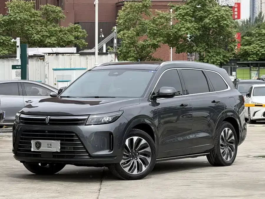AITO Wenjie M7