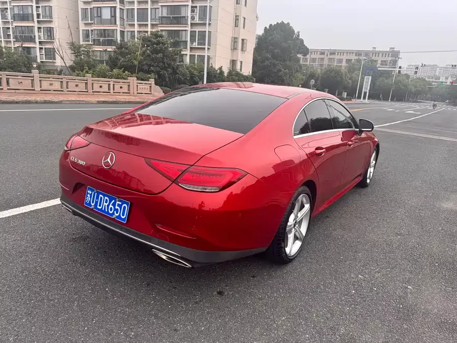 Mercedes Benz CLS