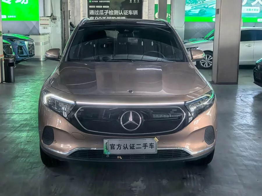 Mercedes Benz EQA