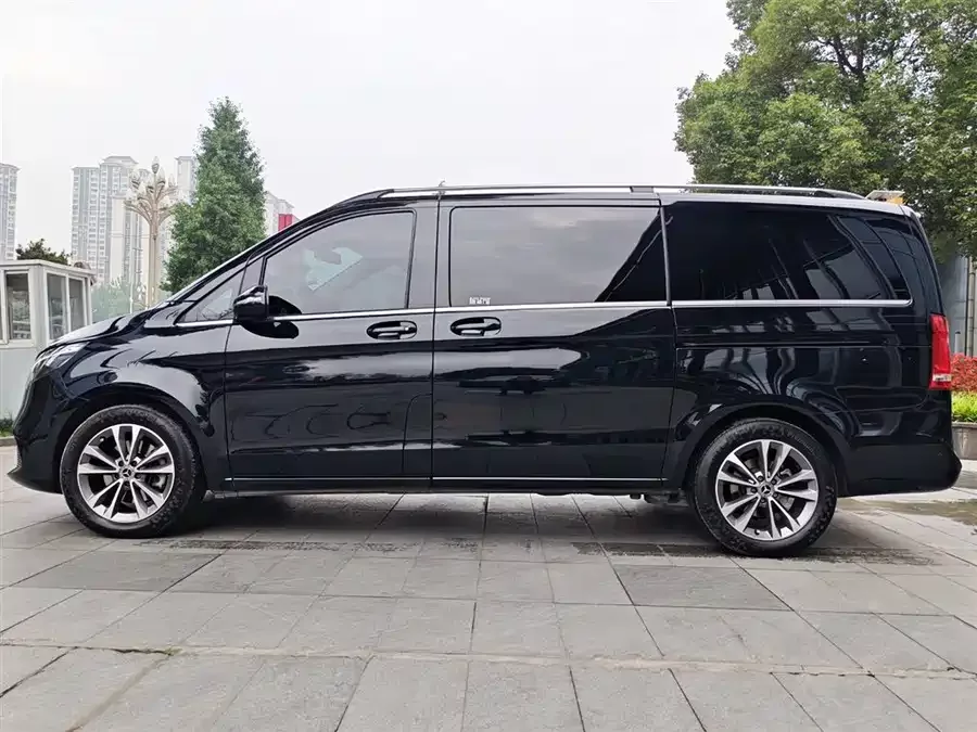 Mercedes Benz Class V