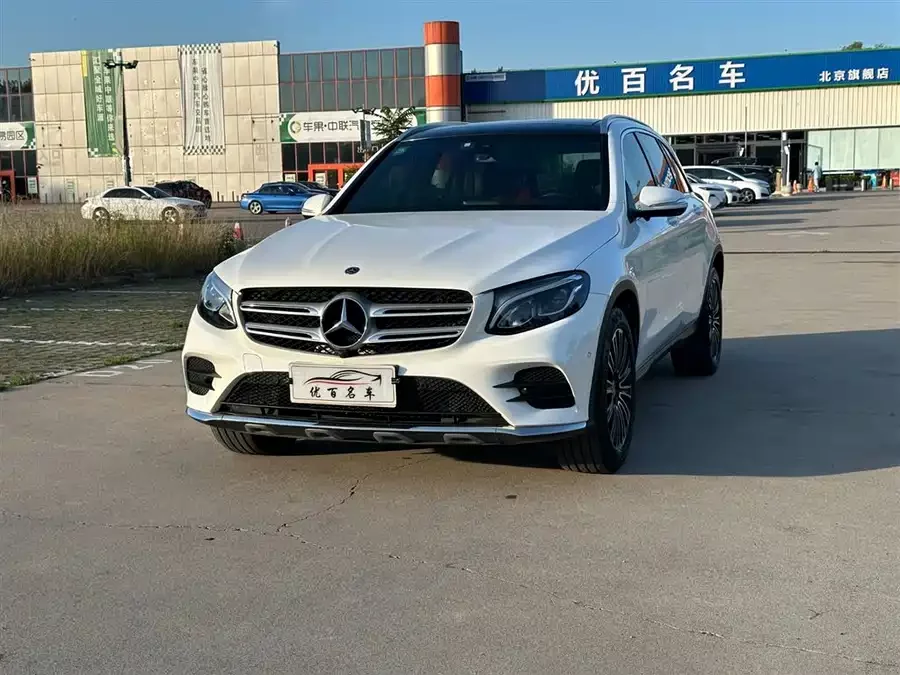 Mercedes Benz GLC