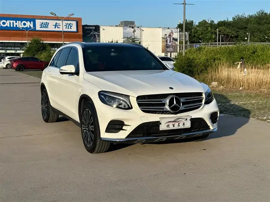 Mercedes Benz GLC