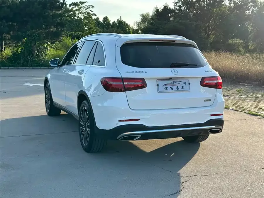 Mercedes Benz GLC