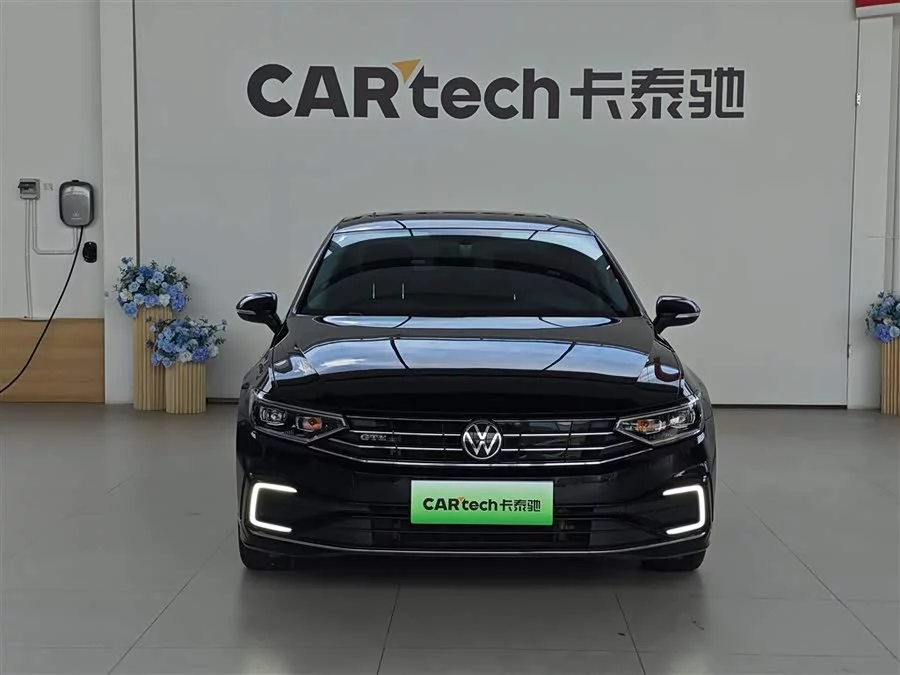 Volkswagen Magotan PHEV
