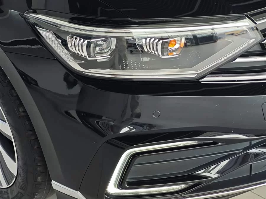 Volkswagen Magotan PHEV