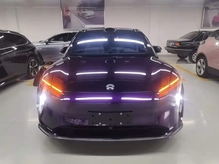 NIO ET5T