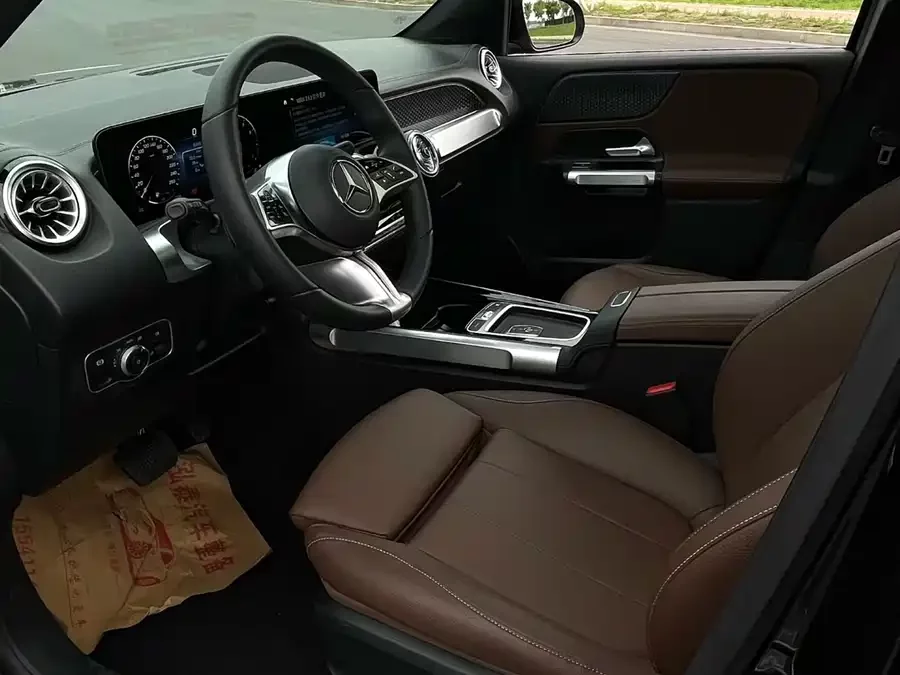 Mercedes Benz GLB