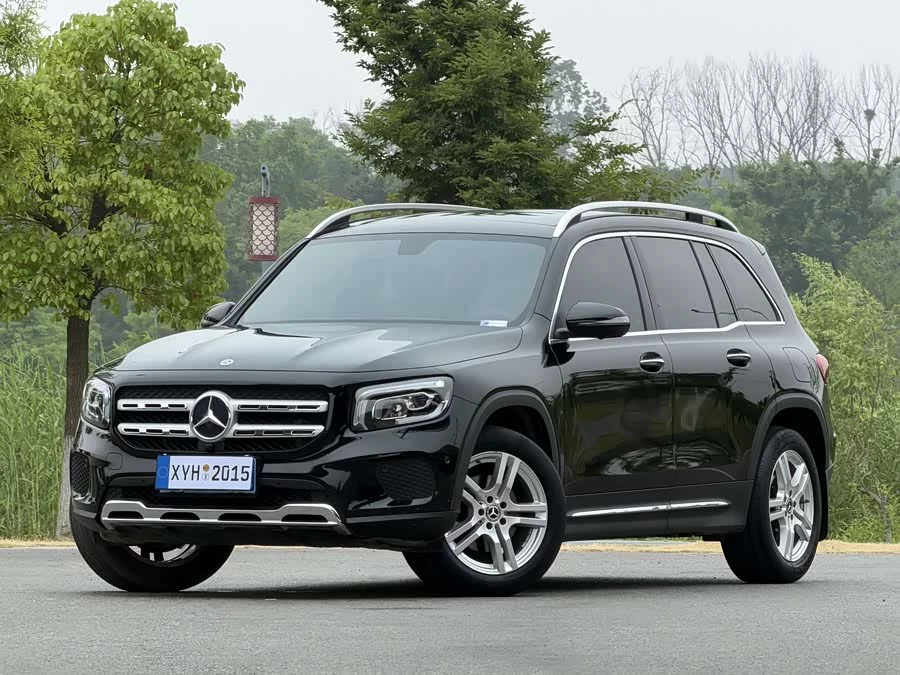 Mercedes Benz GLB