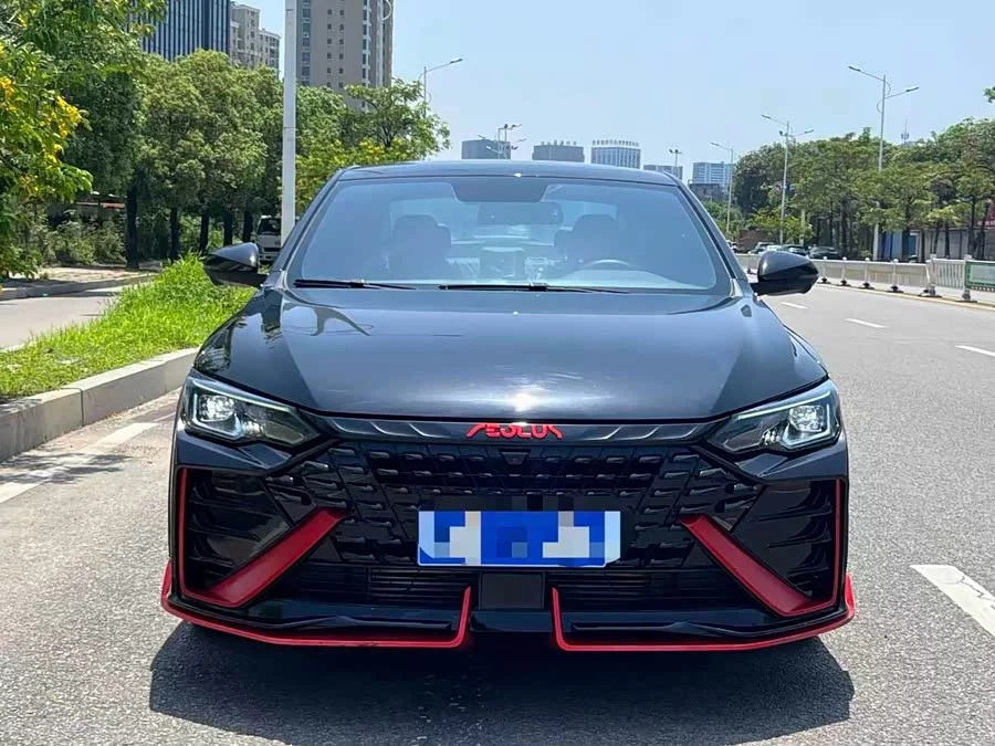 Dongfeng Yixuan MAX