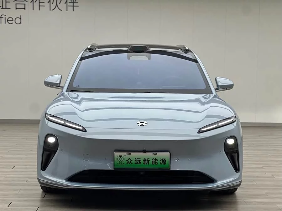 NIO ET5T
