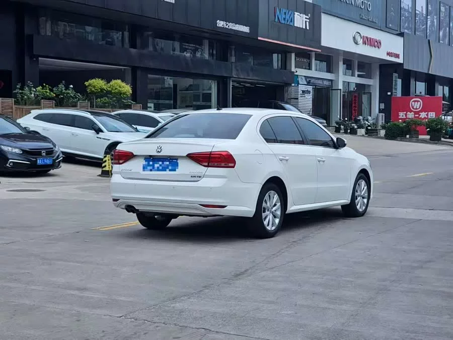 Volkswagen Lavida