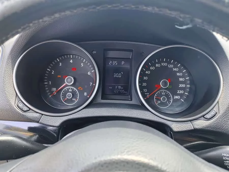 Volkswagen golf