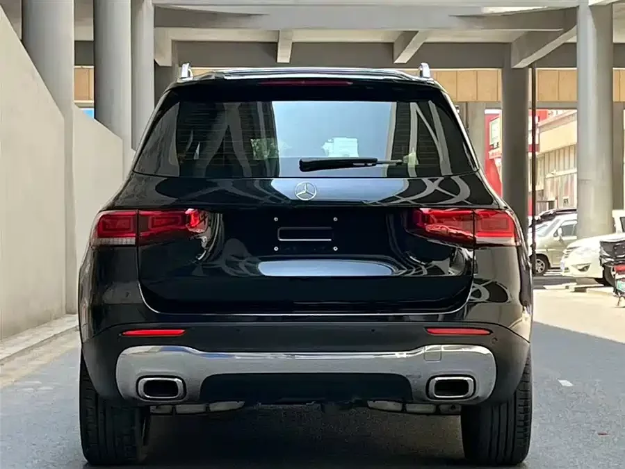 Mercedes Benz GLB