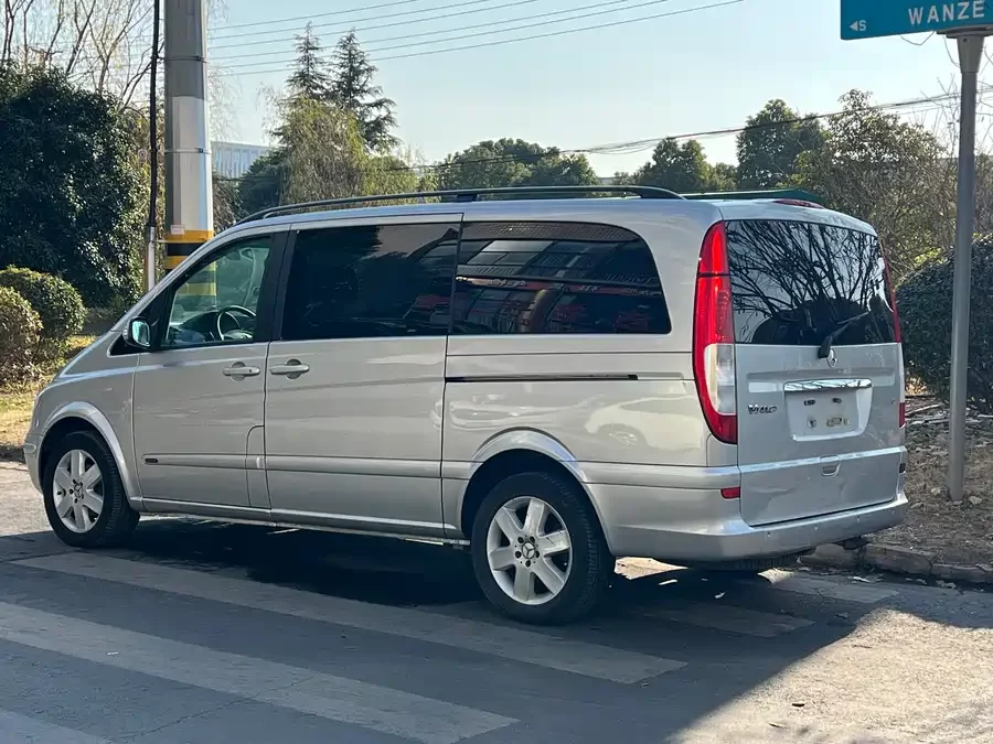 Mercedes-Benz Viano