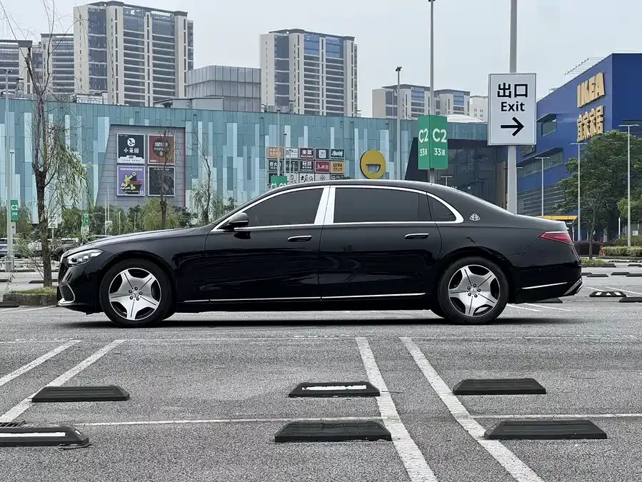 Mercedes Benz Maybach S-Class