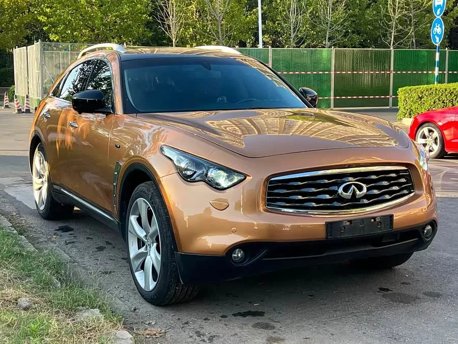 Infiniti FX
