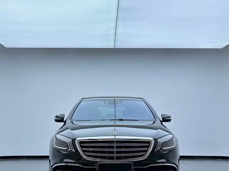 Mercedes Benz Maybach S-Class
