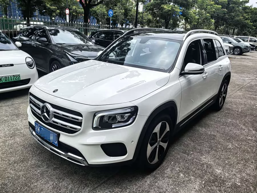 Mercedes Benz GLB