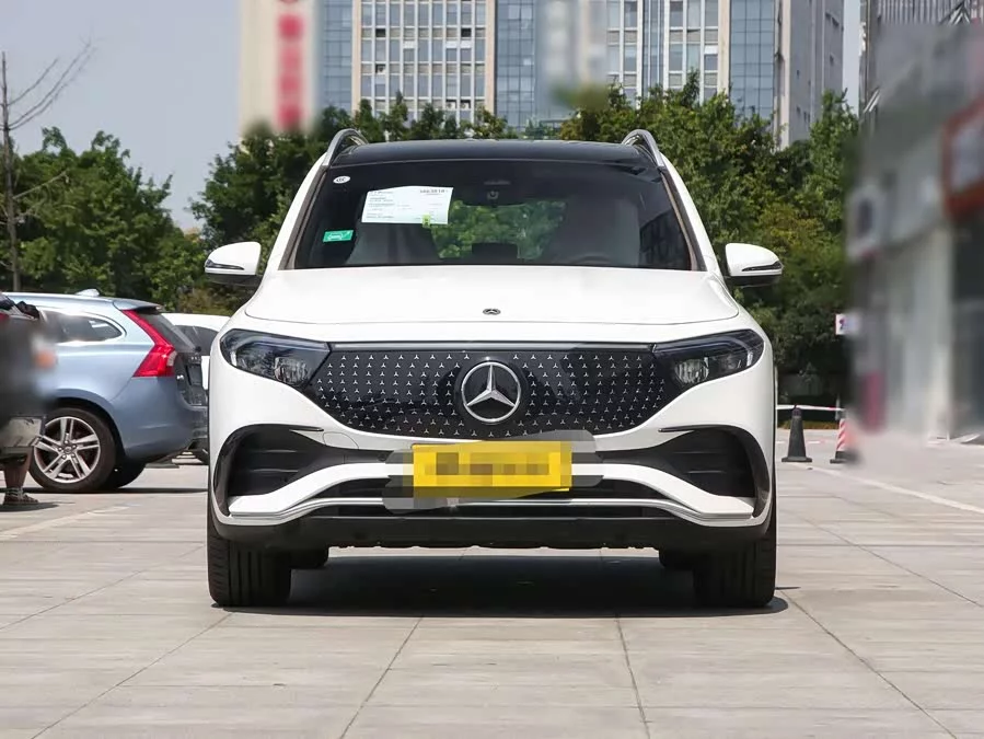 Mercedes Benz EQB