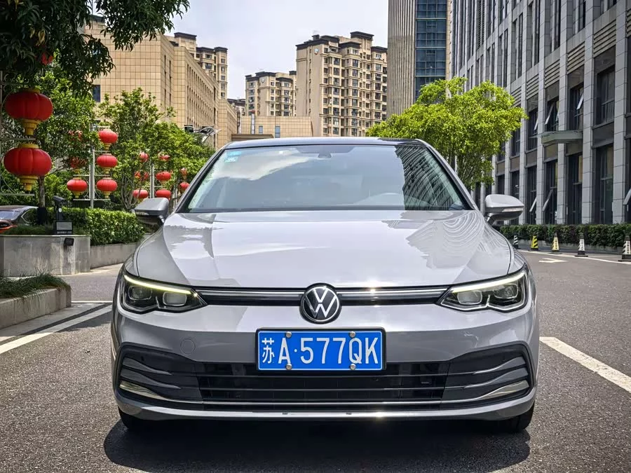 Volkswagen golf