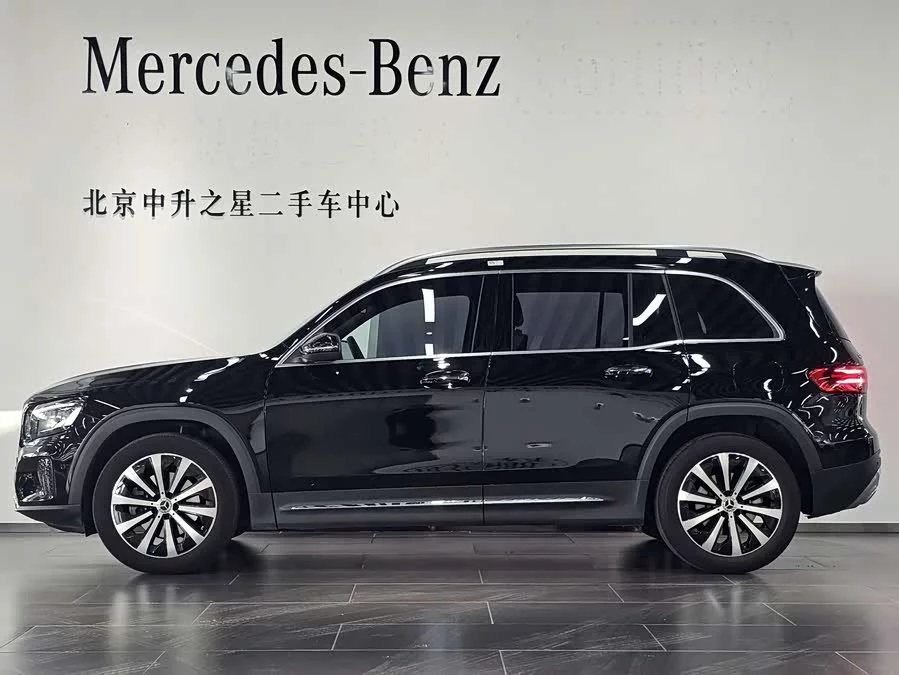 Mercedes Benz GLB