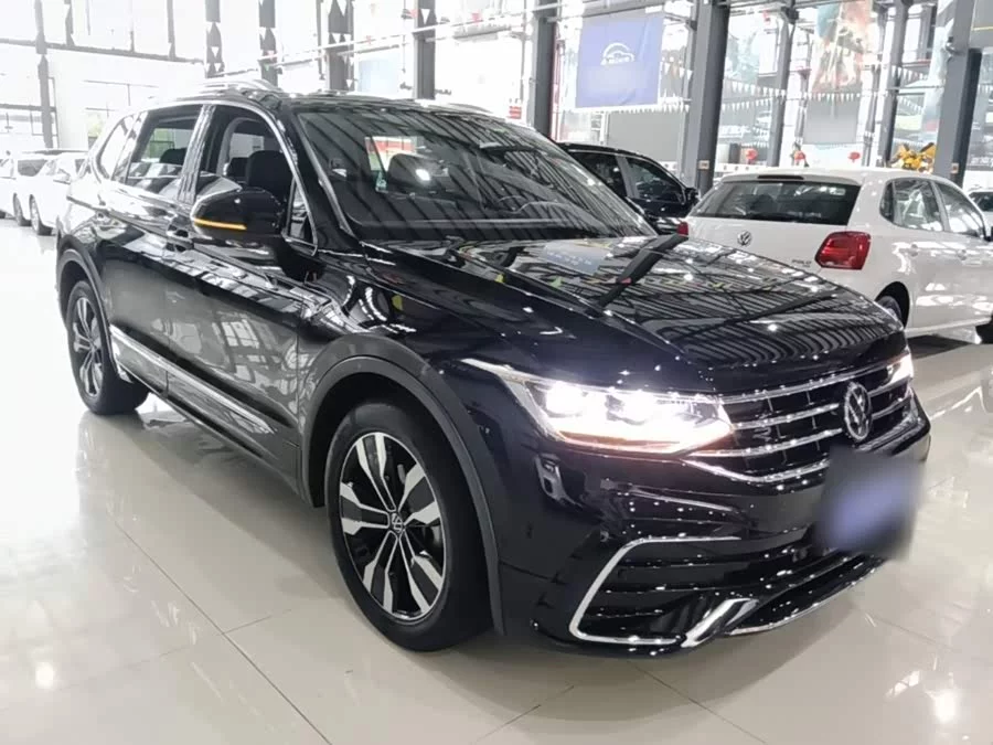 Volkswagen Tiguan L
