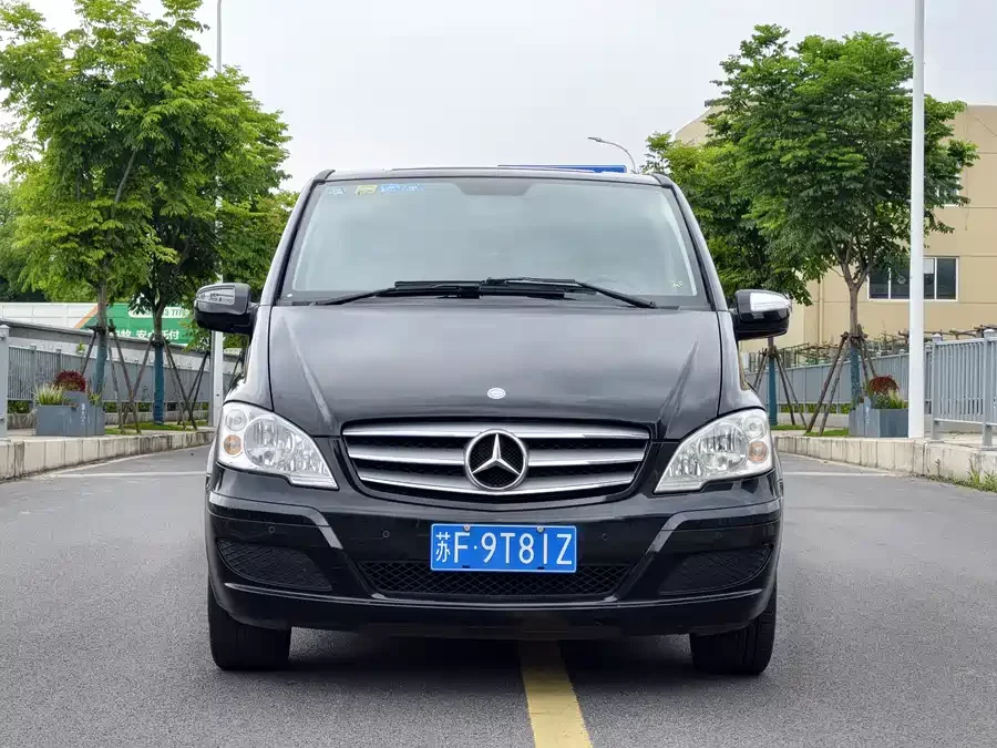 Mercedes Benz Viano