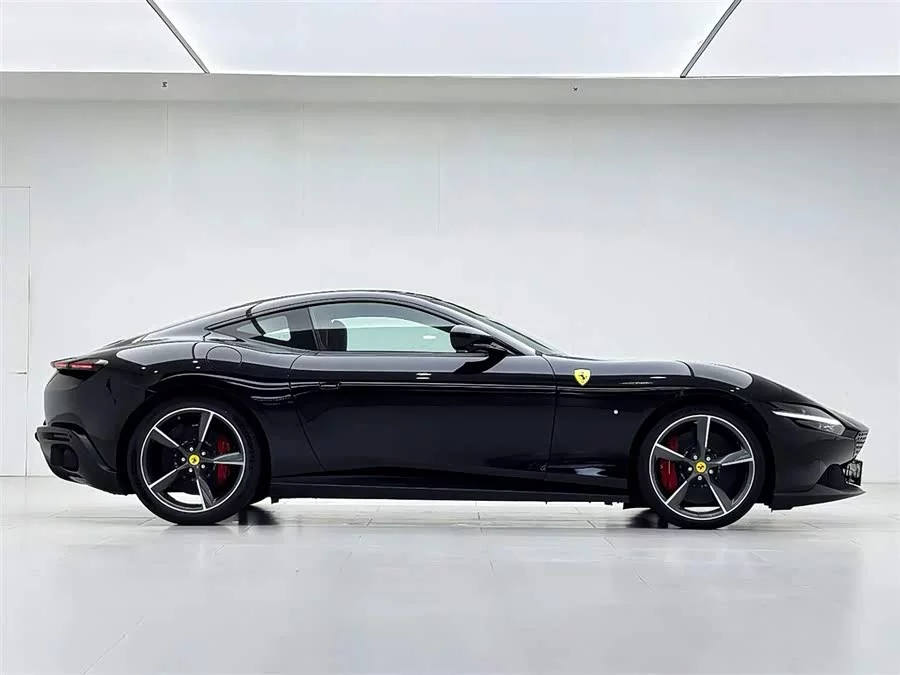 Ferrari Roma