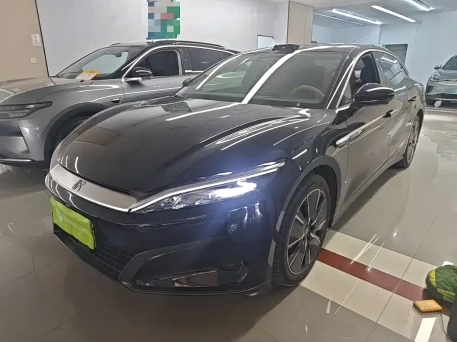 BYD Han L