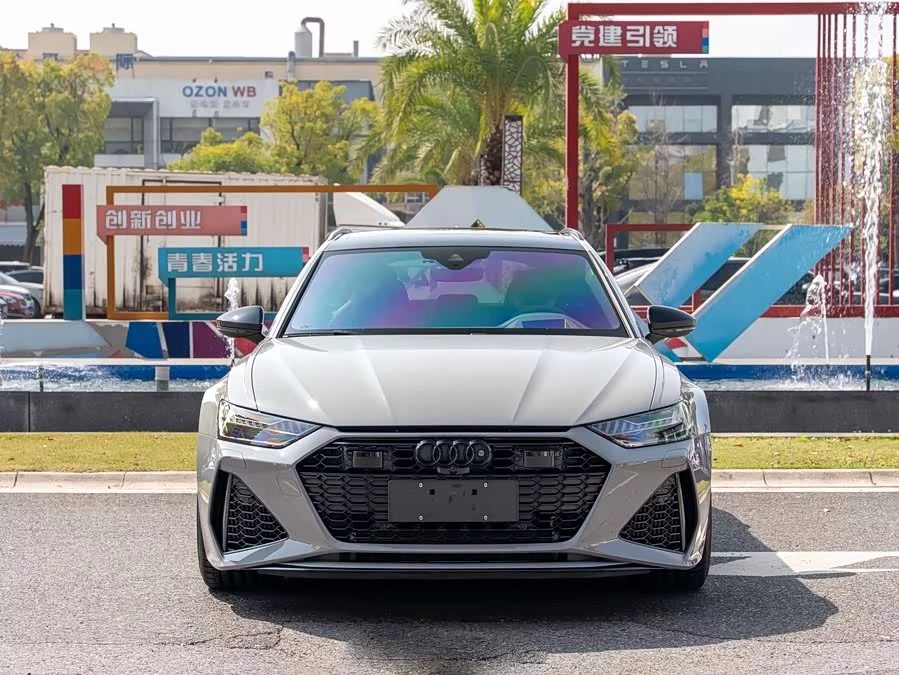 Audi RS 6