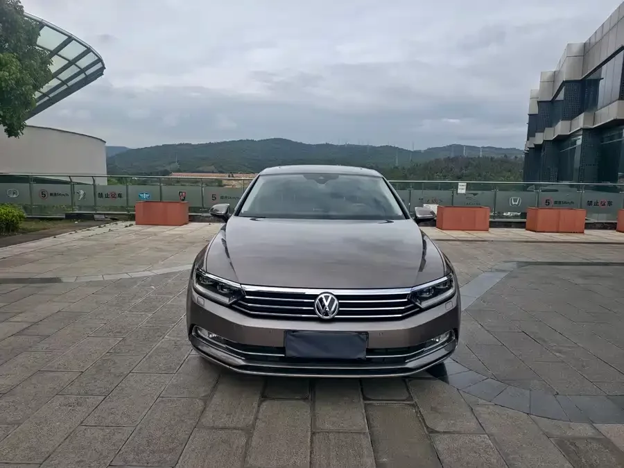 Volkswagen Magotan