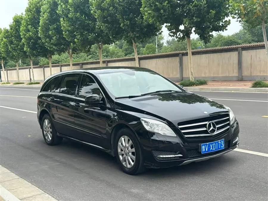 Mercedes Benz R-rated