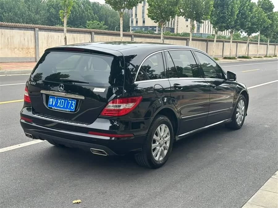 Mercedes Benz R-rated