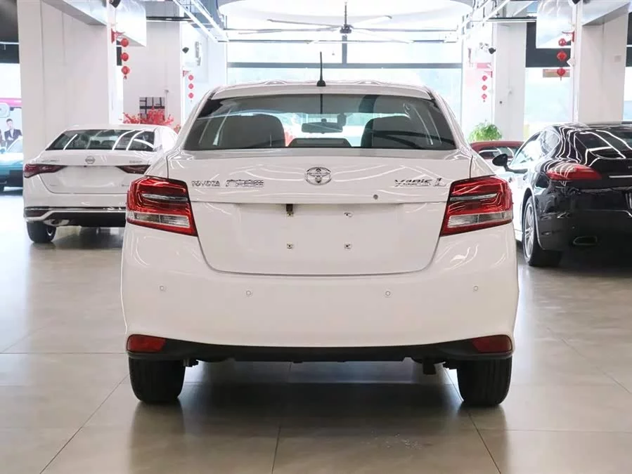 Toyota YARiS L Enjoy