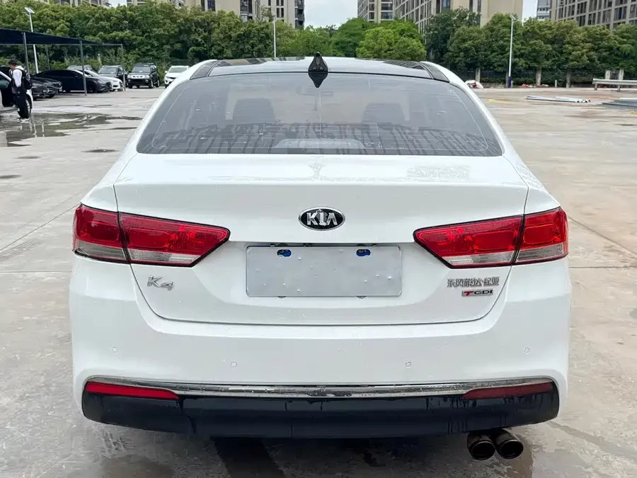 Kia K4