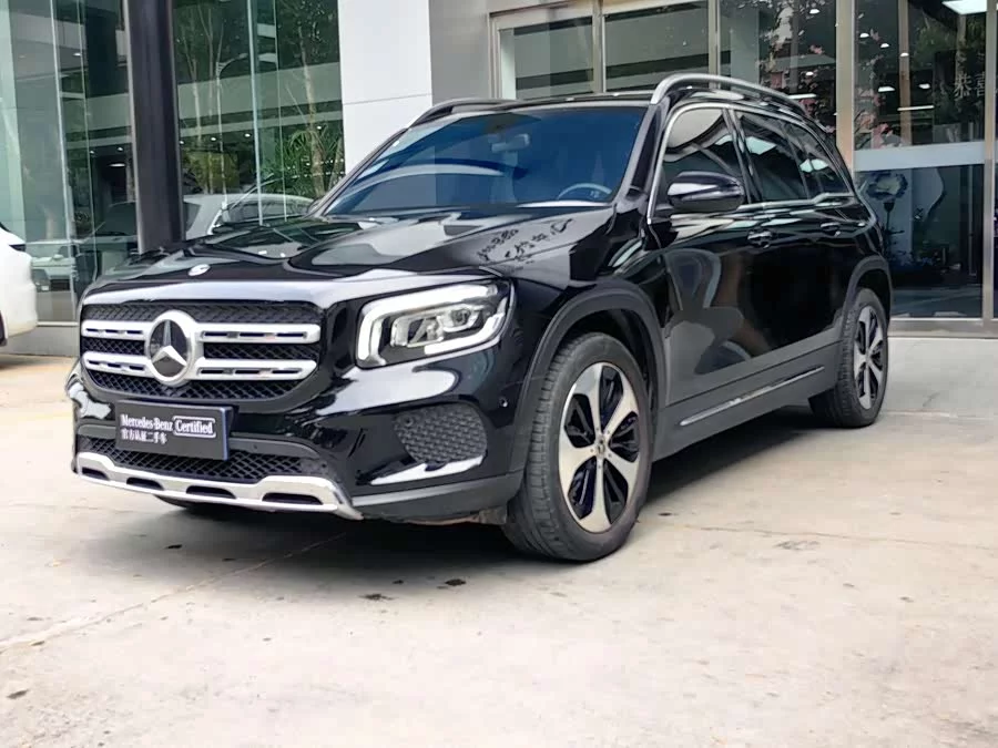 Mercedes Benz GLB