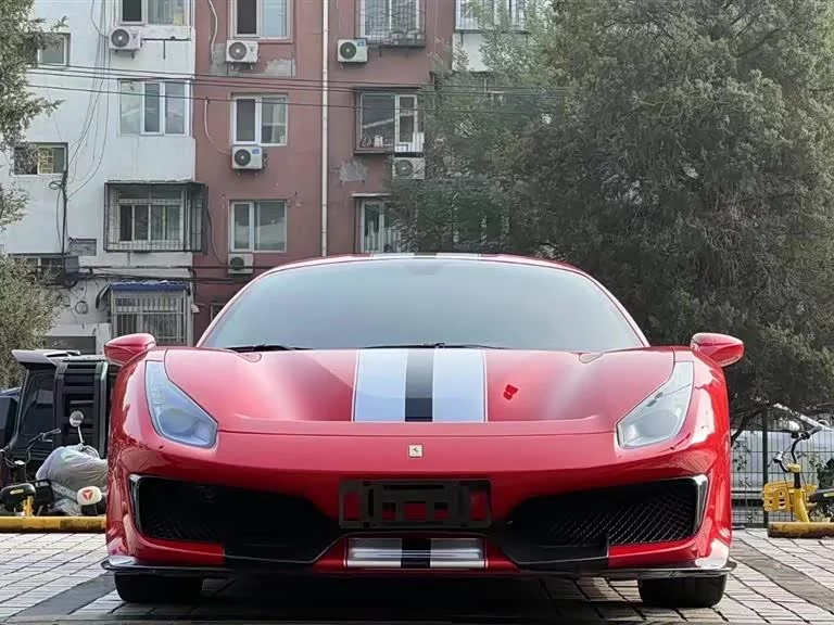 Ferrari 488