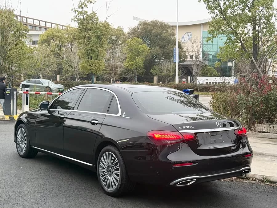Mercedes Benz E-Class