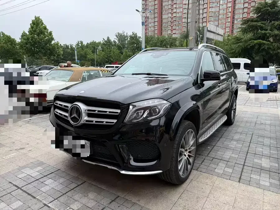 Mercedes Benz GLS