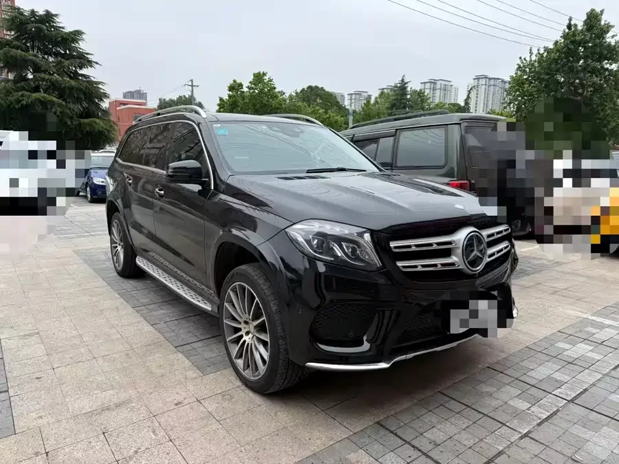 Mercedes Benz GLS