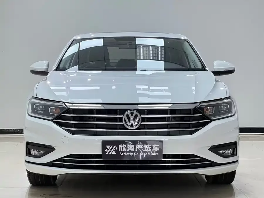 Volkswagen Sagitar