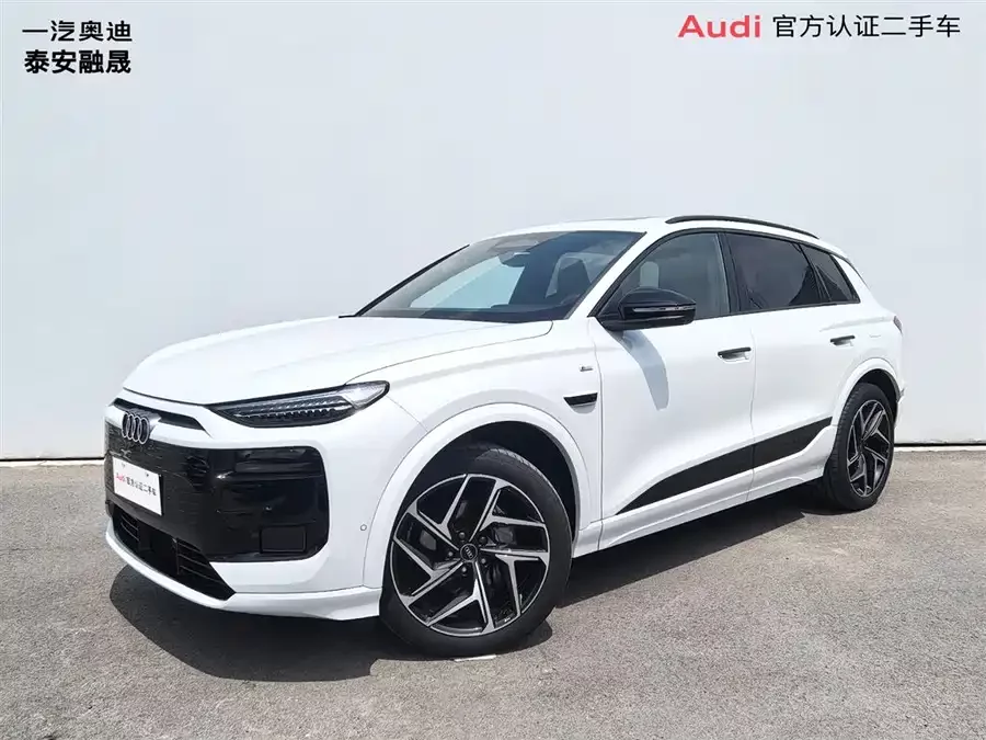 Audi Q6L e-tron