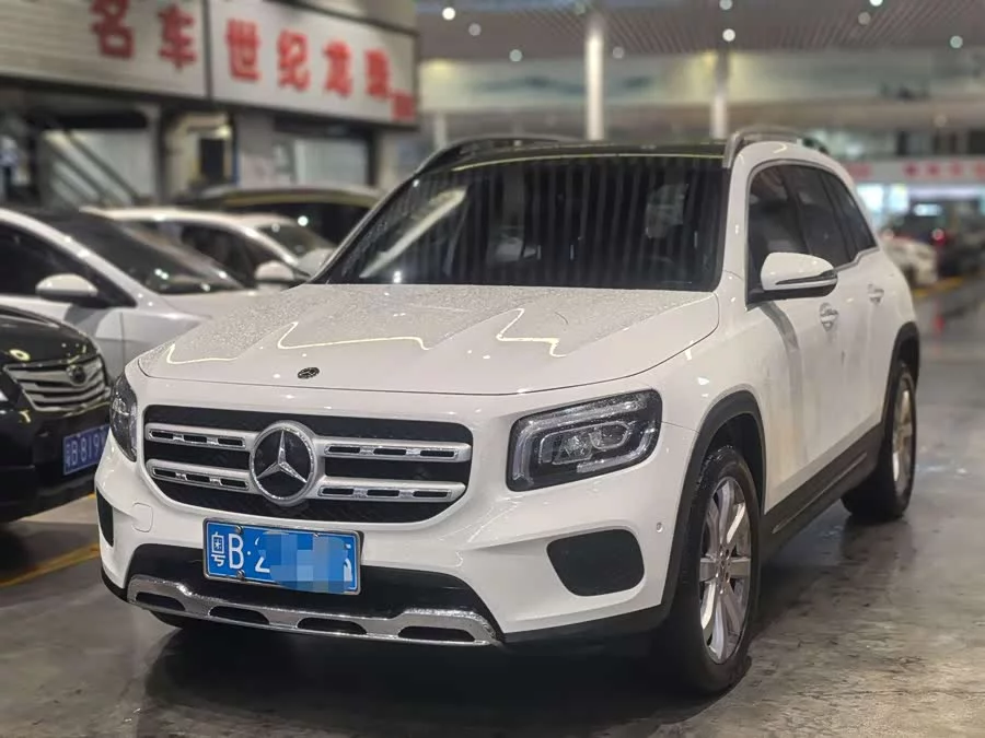 Mercedes Benz GLB