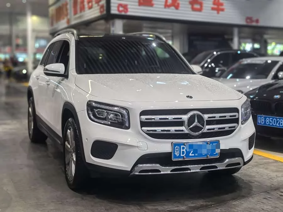Mercedes Benz GLB